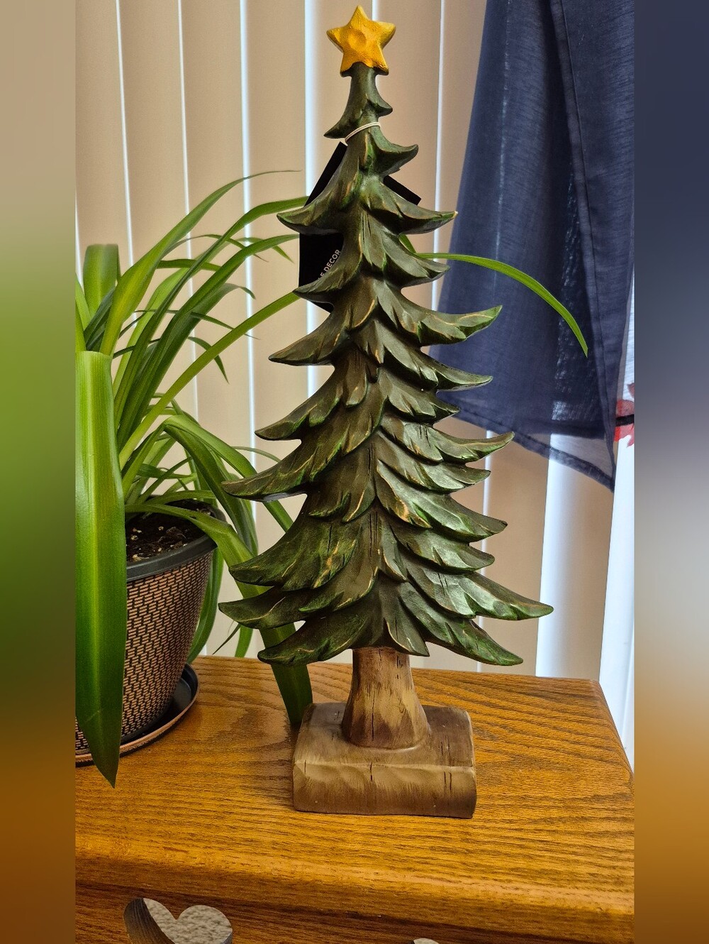 Green Wooden Christmas Tree Holiday Decor with Gold Star. NEW WITH TAGS - Picture 5 of 7